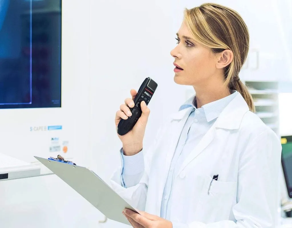 Dragon Medical One — solución de reconocimiento de voz médica
